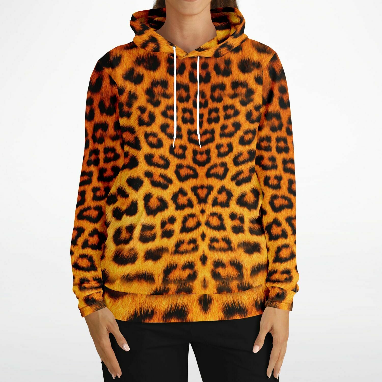 chic sweatshirt with leopard print